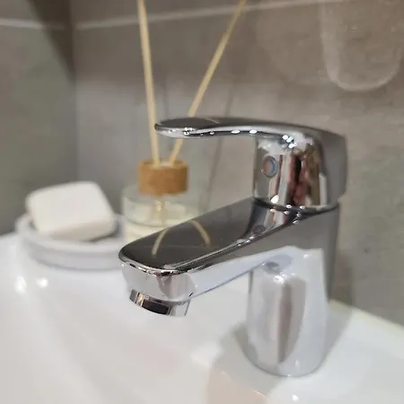 Cosy With A Relaxing Sauna And A Balcony Helsinki